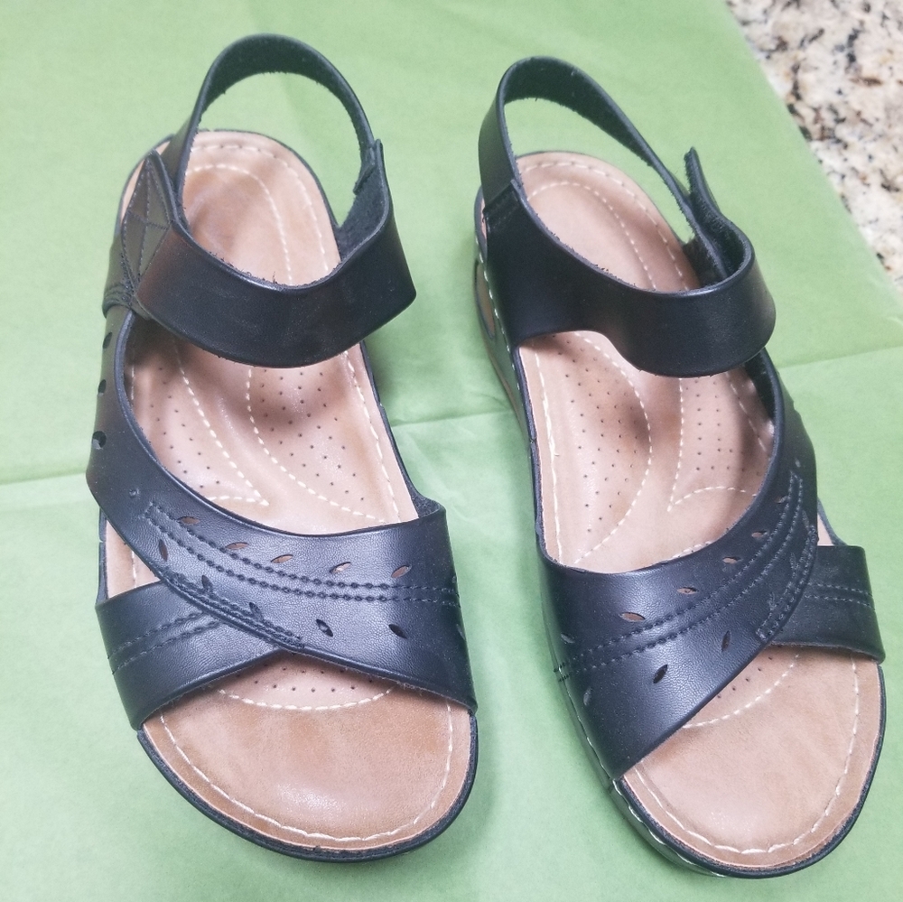 Italina Black Sandals
